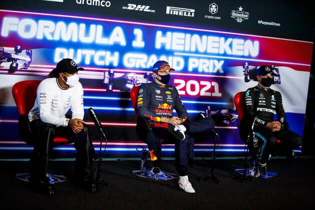 HAMILTON Lewis (gbr), Mercedes AMG F1 GP W12 E Performance, VERSTAPPEN Max (ned), Red Bull Racing Honda RB16B, BOTTAS Valtteri (fin), Mercedes AMG F1 GP W12 E Performance, portrait, press conference, PK, Pressekonferenz during the Formula 1 Heineken Dutch Grand Prix 2021, 13th round of the 2021 FIA Formula One World Championship, WM, Weltmeisterschaft from September 3 to 5, 2021 on the Circuit Zandvoort, in Zandvoort, Netherlands FORMULE 1 : Grand Prix des Pays-Bas - 04 09 2021 DPPI PANORAMIC _GDN9031