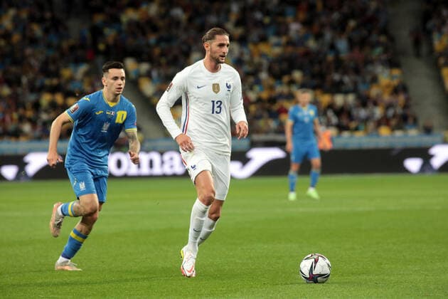 Fußball, WM Quali, Ukraine - Frankreich KYIV, UKRAINE - SEPTEMBER 4, 2021 - Midfielder Mykola Shaparenko (L) of Ukraine and midfielder Adrien Rabiot of France are seen on the pitch during the FIFA World Cup, WM, Weltmeisterschaft, Fussball Qatar 2022 Qualification Round UEFA Group D match at the NSC Olimpiyskiy, Kyiv, capital of Ukraine. Ukraine vs France in European Qualifiers match in Kyiv  Copyright: xHennadiixMinchenkox