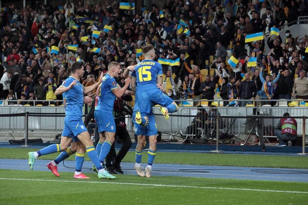 KYIV, UKRAINE - SEPTEMBER 4, 2021 - Players of Ukraine react to midfielder Mykola Shaparenko s scoring of the opener in the 44th minute during the FIFA World Cup, WM, Weltmeisterschaft, Fussball Qatar 2022 Qualification Round UEFA Group D match against France at the NSC Olimpiyskiy, Kyiv, capital of Ukraine. Ukraine vs France in European Qualifiers match in Kyiv  Copyright: xHennadiixMinchenkox