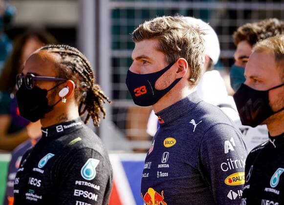 ZANDVOORT - Lewis Hamilton (Mercedes AMG Petronas Motorsport), Max Verstappen (Red Bull Racing) and Valtteri Bottas (Mercedes AMG Petronas Motorsport)((LR) ahead of the Dutch Grand Prix at Zandvoort circuit. ANP REMKO DE WAAL Grand Prix xVIxANPxSportx xxANPxIVx