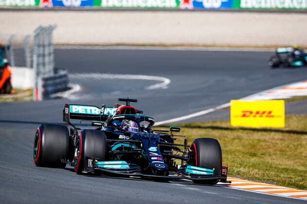 44 HAMILTON Lewis (gbr), Mercedes AMG F1 GP W12 E Performance, action during the Formula 1 Heineken Dutch Grand Prix 2021, 13th round of the 2021 FIA Formula One World Championship, WM, Weltmeisterschaft from September 3 to 5, 2021 on the Circuit Zandvoort, in Zandvoort, Netherlands FORMULE 1 : Grand Prix des Pays-Bas - 05 09 2021 DPPI PANORAMIC  00121028_V2_1972.JPG