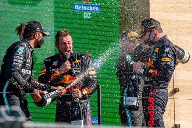 Zandvoort - 05-09-2021, CM.com Circuit Zandvoort, Formula 1 Dutch Grand Prix at the CM.com Circuit Zandvoort , Sunday , Max verstappen wins the dutch Grand Prix and spays champaign with Lewis Hamilton (l) and Valtteri Bottas (2th r) Formula 1 Dutch Grand Prix - Sunday  x13312196x Copyright: