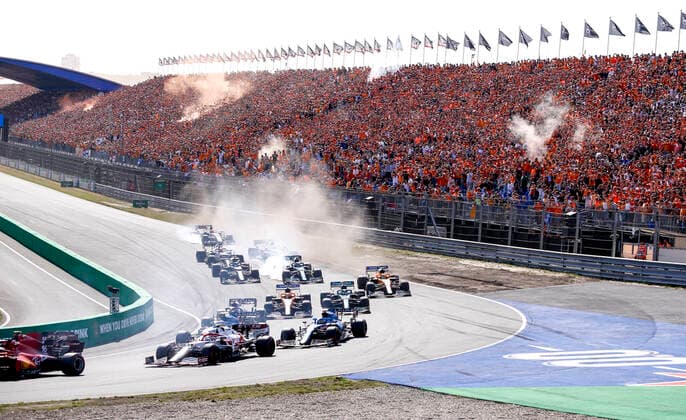 Start, 99 Antonio Giovinazzi (ITA, Alfa Romeo Racing ORLEN), 14 Fernando Alonso (ESP, Alpine F1 Team), 31 Esteban Ocon (FRA, Alpine F1 Team), F1 Grand Prix of the Netherlands at Circuit Zandvoort on September 5, 2021 in Zandvoort, Netherlands. (Photo by HOCH ZWEI) Zandvoort Netherlands