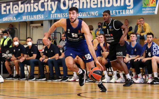 Yovel Zoosman Einzelbild Freisteller Aktion Basketball Testspiel BBL Bundesliga Herren Saison 2021 2022 05.09.2021 ALBA Berlin vs. Bakken Bears
