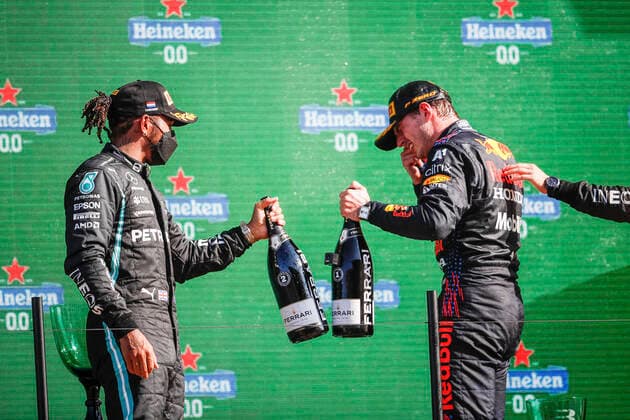 44 Lewis Hamilton (GBR, Mercedes-AMG Petronas F1 Team), 33 Max Verstappen (NED, Red Bull Racing), F1 Grand Prix of the Netherlands at Circuit Zandvoort on September 5, 2021 in Zandvoort, Netherlands. (Photo by HOCH ZWEI) Zandvoort Netherlands