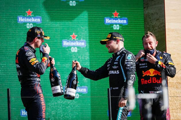 44 Lewis Hamilton (GBR, Mercedes-AMG Petronas F1 Team), 33 Max Verstappen (NED, Red Bull Racing), F1 Grand Prix of the Netherlands at Circuit Zandvoort on September 5, 2021 in Zandvoort, Netherlands. (Photo by HOCH ZWEI) Zandvoort Netherlands