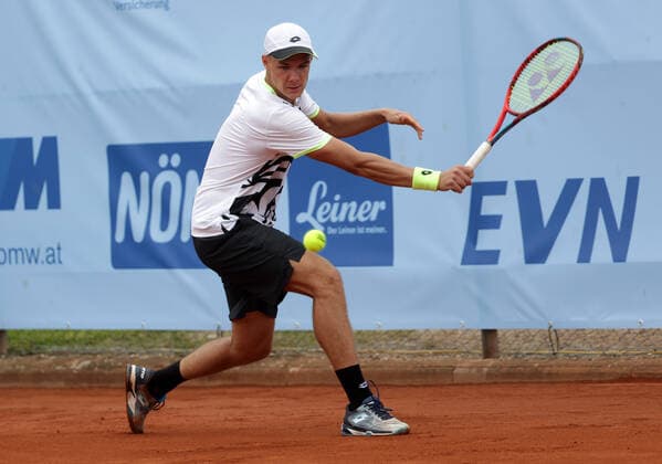 TENNIS - ATP, Tennis Herren NOE Open TULLN,AUSTRIA,07.SEP.21 - TENNIS - ATP Challenger Tour, NOE Open. Image shows Kamil Majchrzak (POL).  GEPAxpictures xWalterxLuger