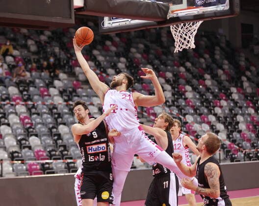 Leon Kratzer Telekom Baskets Bonn , Testspiel vs. Limburg United easyCredit BBL 1. Bundesliga , Saison 2021 2022