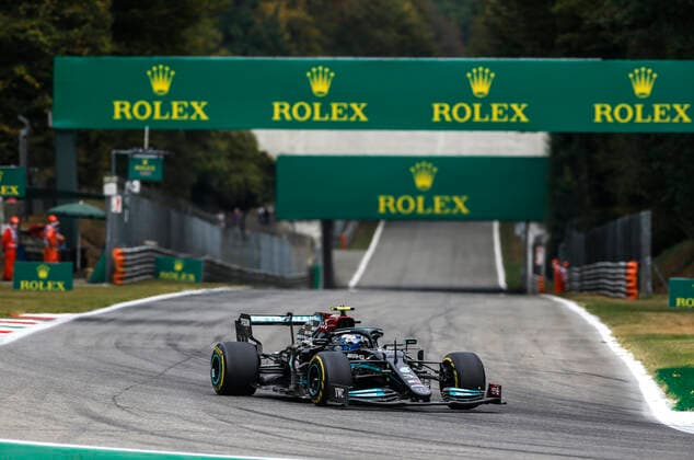 77 Valtteri Bottas (FIN, Mercedes-AMG Petronas F1 Team), F1 Grand Prix of Italy at Autodromo Nazionale Monza on September 10, 2021 in Monza, Italy. (Photo by HOCH ZWEI) Monza Italy