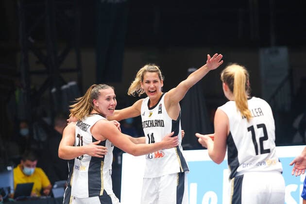 September 10, 2021, Paris, France: Paris, France, Paris, September 10, 2021, The player of Germany exult for the victory on Israel during FIBA 3x3 Europe Cup 2021 (1st day) - Basketball EuroCup Championship Basketball EuroCup Championship - FIBA 3x3 Europe Cup 2021 (1st day), Paris, France - ZUMAl164 20210910_zsa_l164_161 Copyright: xDavidexDixLallax