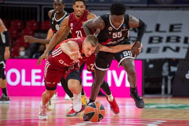 Ognjen Jaramaz 10 (FC Bayern), Awudu Abass 55 (Virtus Bologna), FC Bayern Basketball vs. Virtus Bologna, Magenta Cup 2021, 11.09.2021 Muenchen Bayern Deutschland