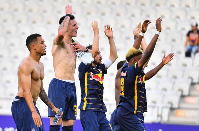 SOCCER - BL, Wattens vs RBS INNSBRUCK,AUSTRIA,11.SEP.21 - SOCCER - ADMIRAL Bundesliga, WSG Tirol vs Red Bull Salzburg. Image shows the rejoicing of RBS.  GEPAxpictures xAmirxBeganovic