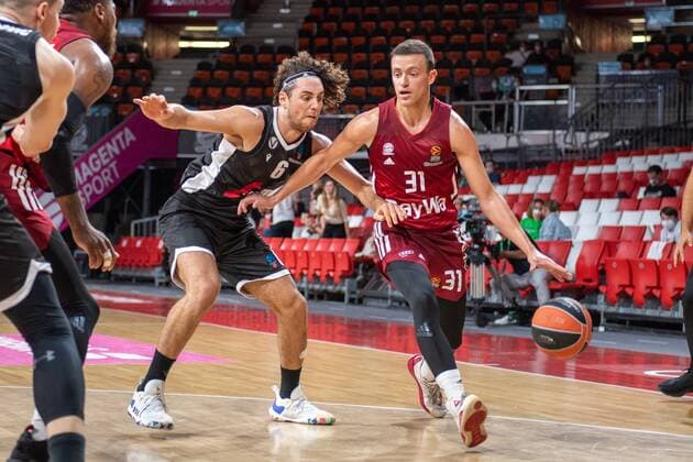 Alessandro Pajola 6 (Virtus Bologna), Zan Mark Sisko 31 (FC Bayern), FC Bayern Basketball vs. Virtus Bologna, Magenta Cup 2021, 11.09.2021 Muenchen Bayern Deutschland
