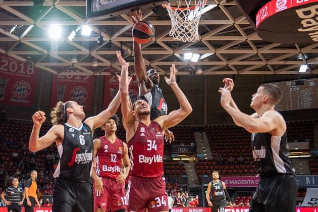 Alessandro Pajola 6 (Virtus Bologna), Jason George 12 (FC Bayern), Gavin Schilling 34 (FC Bayern), FC Bayern Basketball vs. Virtus Bologna, Magenta Cup 2021, 11.09.2021 Muenchen Bayern Deutschland