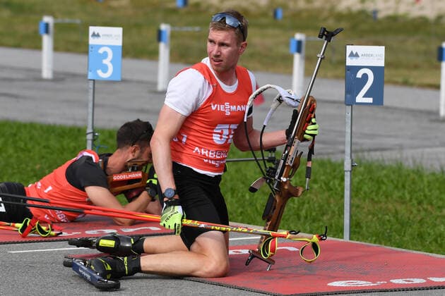 Biathlon, Sommerbiathlon - KÜHN Johannes (WSV Reit im Winkl ZOLL BSV-C) bei der Deutschen Meisterschaft Biathlon Arber Sprint 10 km der Männer am 11.09.2021, Deutschland, Niederbayern Regen Arber Hohenzollern Skistadion Niederbayern Deutschland *** Biathlon, Summer Biathlon KÜHN Johannes WSV Reit im Winkl ZOLL BSV C at the German Championship Biathlon Arber Sprint 10 km of the men on 11 09 2021, Germany, Lower Bavaria Rain Arber Hohenzollern Skistadion Lower Bavaria Germany