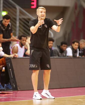 Trainer Tuomas Iisalo Telekom Baskets Bonn , Testspiel vs. Hamburg Towers easyCredit BBL 1. Bundesliga , Saison 2021 2022