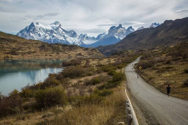 Bilder des Jahres 2021, Sport 09 September Sport Themen der Woche KW36 Sport Bilder des Tages Puerto Natales, 11 Septiembre 2021 Cientos de corredores llegaron hasta Puerto Natales para participar en el evento masivo outdoor, Patagonian International Marathon realizado en el Parquee Nacional Torres del Paine Pablo Hidalgo Photosport Patagonian International Marathon