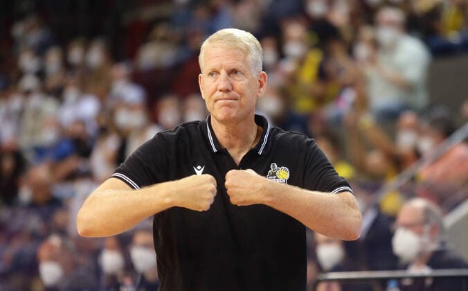 Ludwigsburg , Season Opening , Basketball MHP Riesen Ludwigsburg vs. Merlins Crailsheim , John Patrick ( Trainer Riesen )