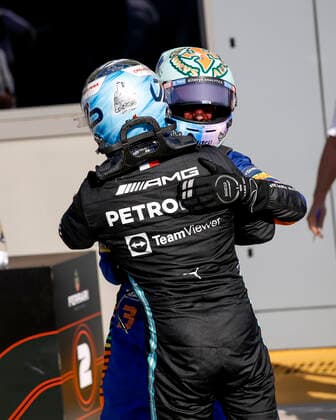 77 Valtteri Bottas (FIN, Mercedes-AMG Petronas F1 Team), 3 Daniel Ricciardo (AUS, McLaren F1 Team), F1 Grand Prix of Italy at Autodromo Nazionale Monza on September 12, 2021 in Monza, Italy. (Photo by HOCH ZWEI) Monza Italy