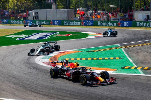 11 Sergio Perez (MEX, Red Bull Racing), F1 Grand Prix of Italy at Autodromo Nazionale Monza on September 12, 2021 in Monza, Italy. (Photo by HOCH ZWEI) Monza Italy
