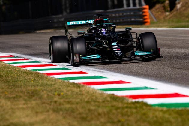 44 Lewis Hamilton (GBR, Mercedes-AMG Petronas F1 Team), F1 Grand Prix of Italy at Autodromo Nazionale Monza on September 12, 2021 in Monza, Italy. (Photo by HOCH ZWEI) Monza Italy