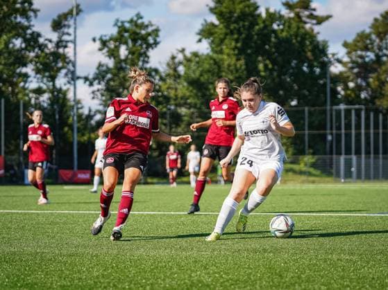 Nuernberg, Germany, September 12 Selina Garofalo (24 Andernach) during the 2. Womens Bundesliga match between 1. FC Nuernberg and SG 99 Andernach at Sports Park Valznerweiher in Nuernberg, Germany. 2. Womens Bundesliga - 1. FC N?rnberg v SG 99 Andernach 