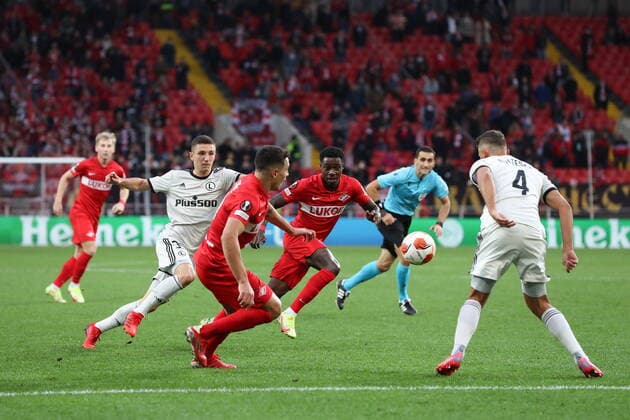 MOSKWA 15.09.2021 MECZ 1. KOLEJKA GRUPA C LIGA EUROPY SEZON 2021 22: SPARTAK MOSKWA - LEGIA WARSZAWA --- UEFA EUROPA LEAGUE GROUP C MATCH: SPARTAK MOSCOW - LEGIA WARSAW BARTOSZ SLISZ QUINCY PROMES MATEUSZ WIETESKA FOT. PIOTR KUCZA FOTOPYK NEWSPIX.PL --- Newspix.pl  210915PYK0009