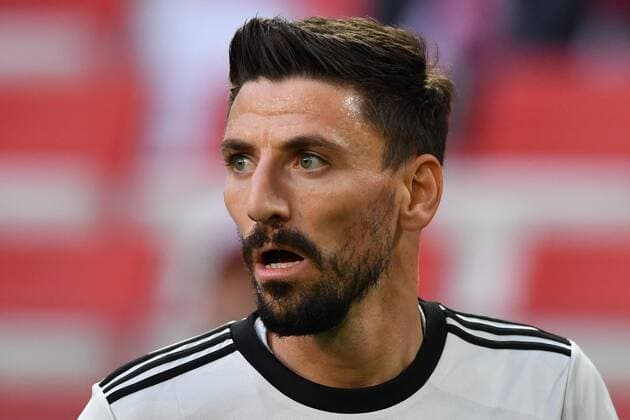 6651462 15.09.2021 Legia s Filip Mladenovic reacts during the Europa League soccer match between Spartak Moscow and Legia Warsaw, in Moscow, Russia. Pavel Bednyakov Sputnik Russia Soccer Europa League Spartak - Legia  a63405753ae4ea53