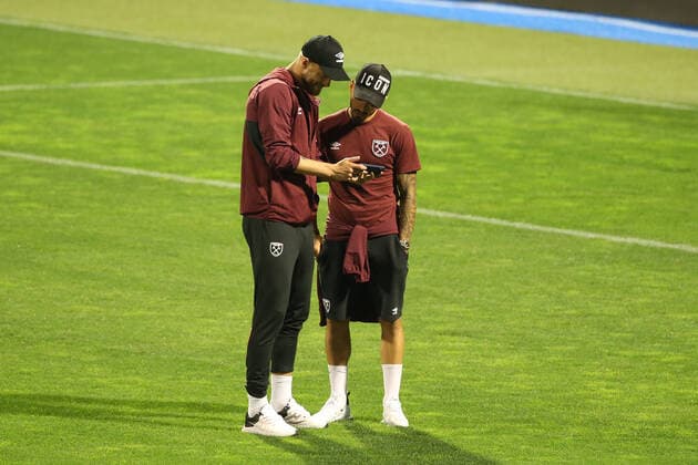West Ham United Stadium Walk Declan Rice of West Ham United during the West Ham United Stadium Walk before the Europa League Group H match against Dinamo Zagreb at Stadion Maksimir, Zagreb Content Not Available For UK Newspapers Copyright: xPaulxChestertonx FIL-15876-0056