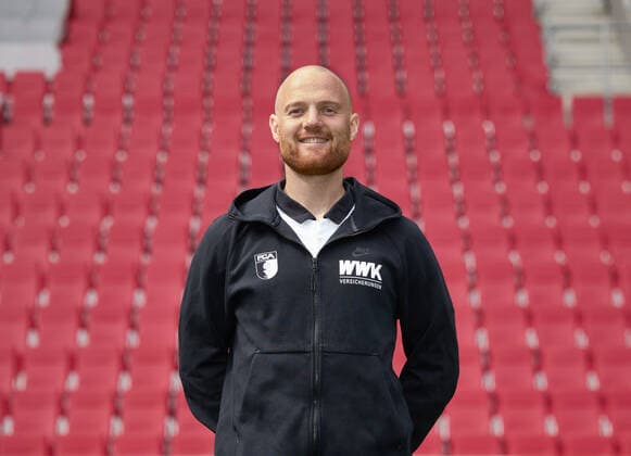 Jonas Scheuermann; Co.-Trainer FC Augsburg 1907; 1.BL, Porträttermin 2021 2022,