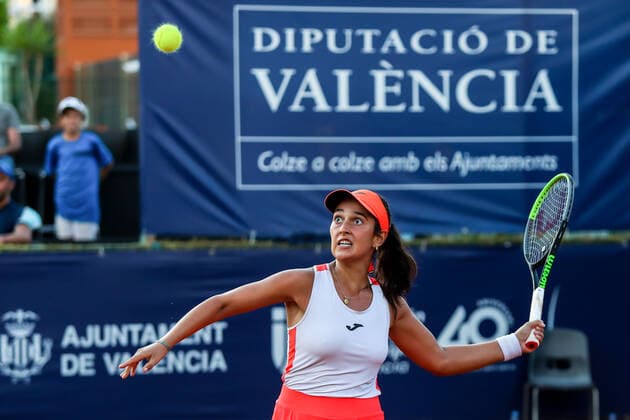 September 15, 2021, VALENCIA, VALENCIA, SPAIN: Leyre Romero of Spain in action against Irina Maria Bara of Romania during the first round of the Open Internacional de Valencia, ITF World Tennis, celebrated at Sporting Tennis Valencia on september 14, 2021, in Valencia, Spain. VALENCIA SPAIN - ZUMAa181 20210915_zaa_a181_249 Copyright: xIvanxTerronx
