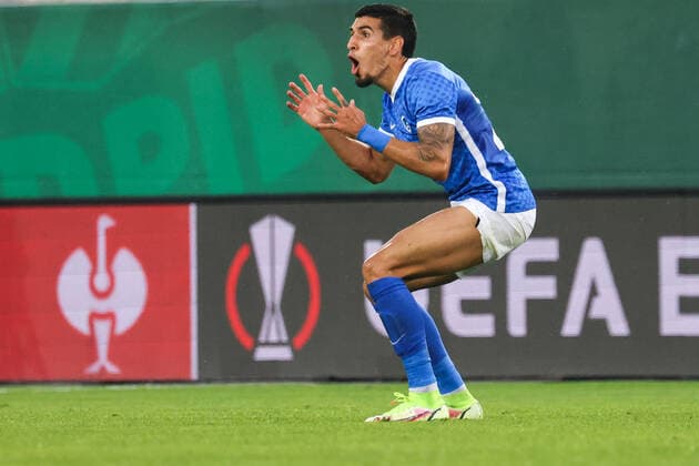 Sport Bilder des Tages SOCCER - UEFA EL, Rapid vs Genk VIENNA,AUSTRIA,16.SEP.21 - SOCCER - UEFA Europa League, group stage, SK Rapid Wien vs KRC Genk. Image shows the disappointment of of Daniel Munoz (Genk).  GEPAxpictures xMichaelxMeindl