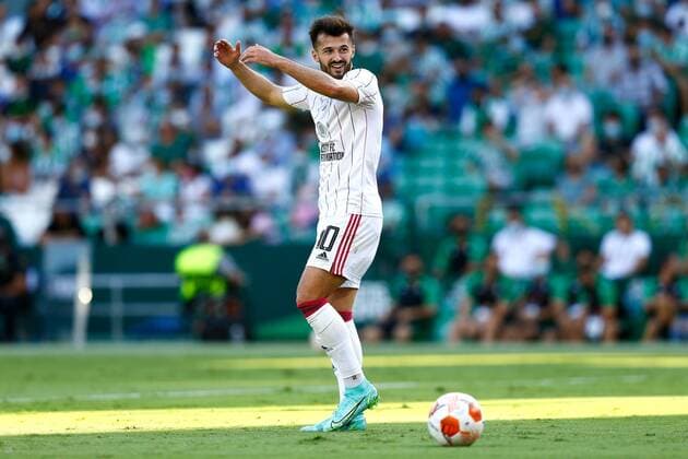 Fußball, EL, Real Betis Sevilla - Celtic Glasgow Mandatory Credit: Photo by Pressinphoto Shutterstock (12447623n) Albian Ajeti of Celtic Real Betis v Celtic, UEFA Europa League 2021-2022, date 1. Football, Benito Villamarin Stadium, Sevilla, Spain - 16 Sep 2021 Editorial use only Real Betis v Celtic, UEFA Europa League 2021-2022, date 1. Football, Benito Villamarin Stadium, Sevilla, Spain - 16 Sep 2021 Editorial use only Copyright: xPressinphoto Shutterstockx 12447623n