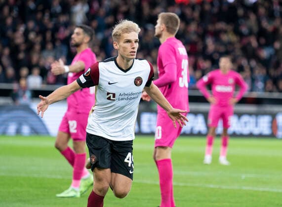 FC Midtjyllands Gustav Isakson har scoret til 1-0 i Europa League gruppe F kampen mellem FC Midtjylland og PFC Ludogorets paa Mch Arena i Herning, torsdag den 16. september 2021.. , Herning Jylland Denmark Copyright: HenningxBagger HenningxBaggerx COP102 spdk20210916-193542-L