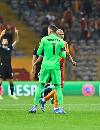 Goalkeeper Fernando Muslera and Marcao of Galatasaray during the UEFA Europa League Group E match between Galatasaray and Lazio at Turk Telekom Stadium in Istanbul , Turkey on September 16, 2021. 