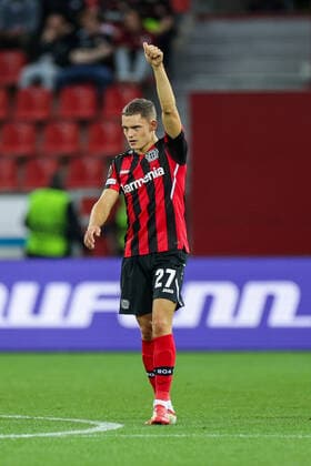 16.09.2021, Fussball, Saison 2021 2022, UEFA Europa League, Gruppenphase, 1. Spieltag, Bayer 04 Leverkusen - Ferencvaros Budapest Florian Wirtz (Bayer 04 Leverkusen) bejubelt den Treffer zum 1:1. Foto: RHR-Foto Dennis Ewert Leverkusen BayArena NRW Deutschland xRHR-FOTO DEx