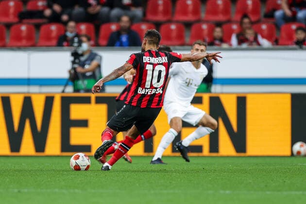 16.09.2021, Fussball, Saison 2021 2022, UEFA Europa League, Gruppenphase, 1. Spieltag, Bayer 04 Leverkusen - Ferencvaros Budapest Kerem Demirbay (Bayer 04 Leverkusen) Foto: RHR-Foto Dennis Ewert Leverkusen BayArena NRW Deutschland xRHR-FOTO DEx