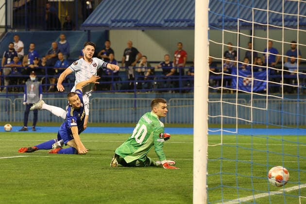 Fußball, EL, Dinamo Zagreb - West Ham United Dinamo Zagreb v West Ham United UEFA Europa League Declan Rice of West Ham United scores his sides 2nd goal during the UEFA Europa League Group H match at Stadion Maksimir, Zagreb Content Not Available For UK Newspapers Copyright: xPaulxChestertonx FIL-15878-0078