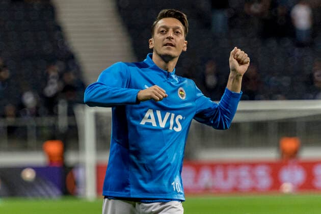 UEFA Europa League, Eintracht Frankfurt vs. Fenerbahce Istanbul, Frankfurt, Deutsche Bank Park, 16.9.2021 Mesut Özil (Fenerbahce Istanbul 10), Eintracht Frankfurt vs. Fenerbahce Istanbul, Frankfurt, Deutsche Bank Park, 16.9.2021 Copyright: xBEAUTIFULxSPORTS Gawlikx