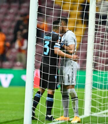 Luiz Felipe Ramos Marchi and Goalkeeper Thomas Strakosha of Lazio during the UEFA Europa League Group E match between Galatasaray and Lazio at Turk Telekom Stadium in Istanbul , Turkey on September 16, 2021. 