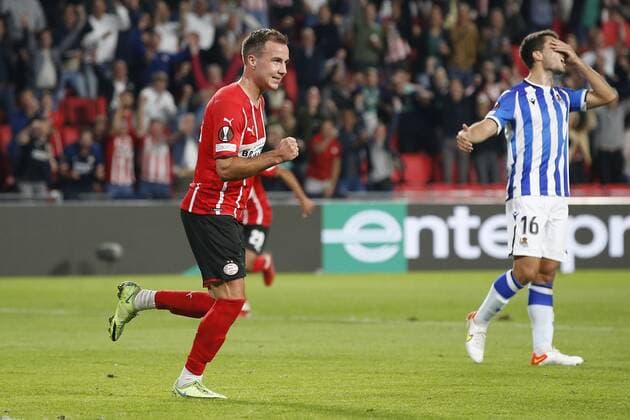 EINDHOVEN - 16-09-2021, Philips stadion. Dutch football, UEFA Europa League, season 2021-2022. during the match PSV - Real Sociedad, PSV player Mario Gotze celebrating the 1-0 PSV - Real Sociedad  x13491622x Copyright: