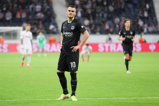Eintracht Frankfurt - Fenerbahce SK, UEFA Europa League Filip Kostic (Eintracht Frankfurt, 10), frustriert. Spiel der UEFA Europa League zwischen Eintracht Frankfurt und Fenerbahce SK am 16. September 2021 im Deutsche Bank Park in Frankfurt am Main., Frankfurt am Main Hessen Deutschland Deutsche Bank Park
