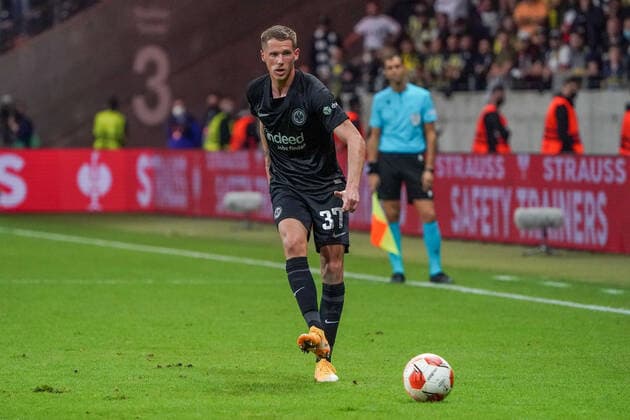 Erik Durm (Eintracht Frankfurt) - Frankfurt 16.09.2021: Eintracht Frankfurt vs. Fenerbahce Istanbul, Deutsche Bank Park, 1. Spieltag UEFA Europa League