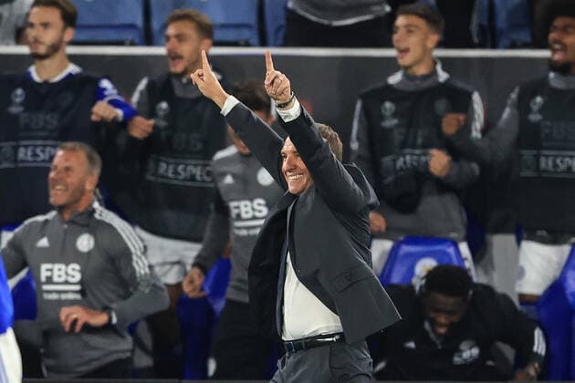Fußball, EL, Leicester City - SSC Neapel UEFA Europa League Leicester City v Napoli Brendan Rogers manager of Leicester City celebrates Harvey Barnes 7 of Leicester City™s goal to make it 2-0 Leicester King Power Stadium Leicestershire United Kingdom Copyright: xMarkxCosgrove NewsxImagesx