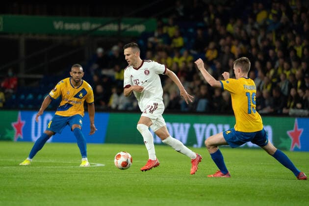 Fu?ball, EL, Br?ndby IF Kopenhagen - Sparta Prag Broendby IF v Sparta Prague, UEFA Europa League, Broendby, Denmark Broendby, Denmark. 16th, September 2021. Jakub Pesek (21) of Sparta Prague seen during the UEFA Europa League match between Broendby IF and Sparta Prague at Broendby Stadion in Broendby. Brondby Denmark  Copyright: xGonzalesxPhoto GastonxSzermanx
