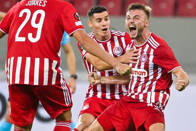 Olympiacos Oleg Reabciuk celebrates after scoring during a soccer game between Greek Olympiacos F.C. and Belgian Royal Antwerp FC, Thursday 16 September 2021 in Piraeus, Athens, Greece, on the first day (out of six) in the Group D of the UEFA Europa League group stage. LAURIExDIEFFEMBACQ  x3089201x