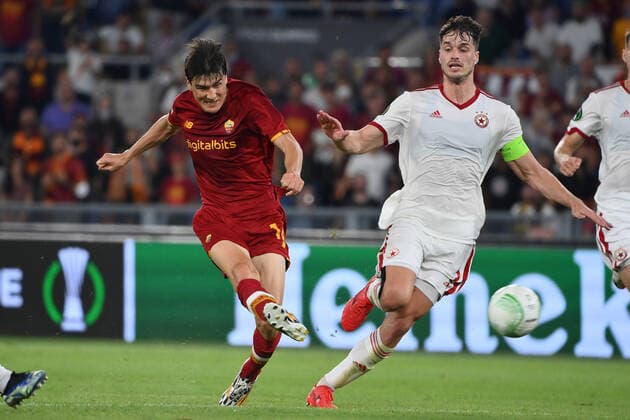 Photo Alfredo Falcone LaPresseSeptember 16, 2021 Rome, ItalySport SoccerRoma - CSKA Sofia - Europa Conference League 2021 2022 - Olympic stadium of RomeIn the pic: eldor shomurodov  Copyright: xAlfredoxFalconex xLaPressex
