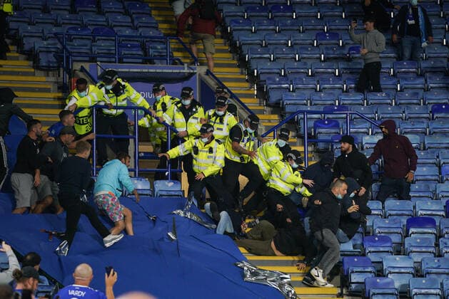 Crowd trouble between supporters and police at full time during the UEFA Europa League group match between Leicester City and S.S.C Napoli at the King Power Stadium, Leicester, England on 16 September 2021. Copyright: xAndyxRowlandx PMI-4422-0010