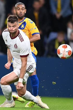 Broendbys Kevin Mensah Europa League-kampen i gruppe A mellem Broendby IF og Sparta Prag, paa Broendby Stadion torsdag den 16. september 2021.. , Copyright: THOMASxSJOERUPx cop101 spdk20210916-233538-L