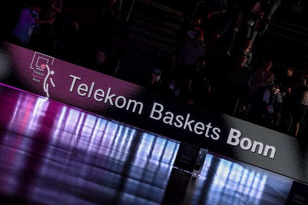 Testspiel, Telekom Baskets Bonn vs. Basketball Löwen Braunschweig, 17.09.2021 Bande Telekom Baskets, Testspiel, Telekom Baskets Bonn vs. Basketball Löwen Braunschweig am 17.09.2021 im Telekom Dome Bonn, Bonn (Nordrhein-Westfalen) Copyright: xBEAUTIFULxSPORTS Mueller-Laschetx